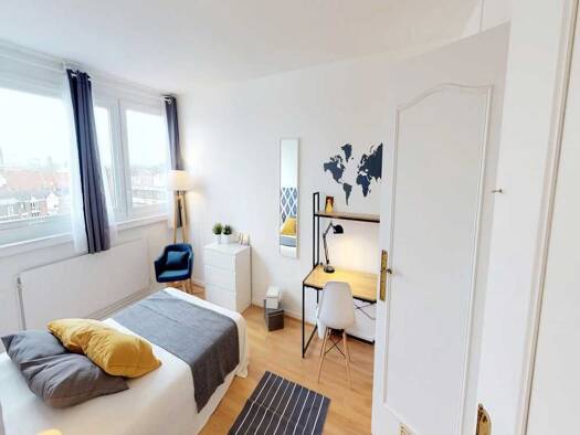 Appartement à louer 555 € 5 pièces 9 chambres 110 m² 7ème étage Vauban Esquermes Lille 59800