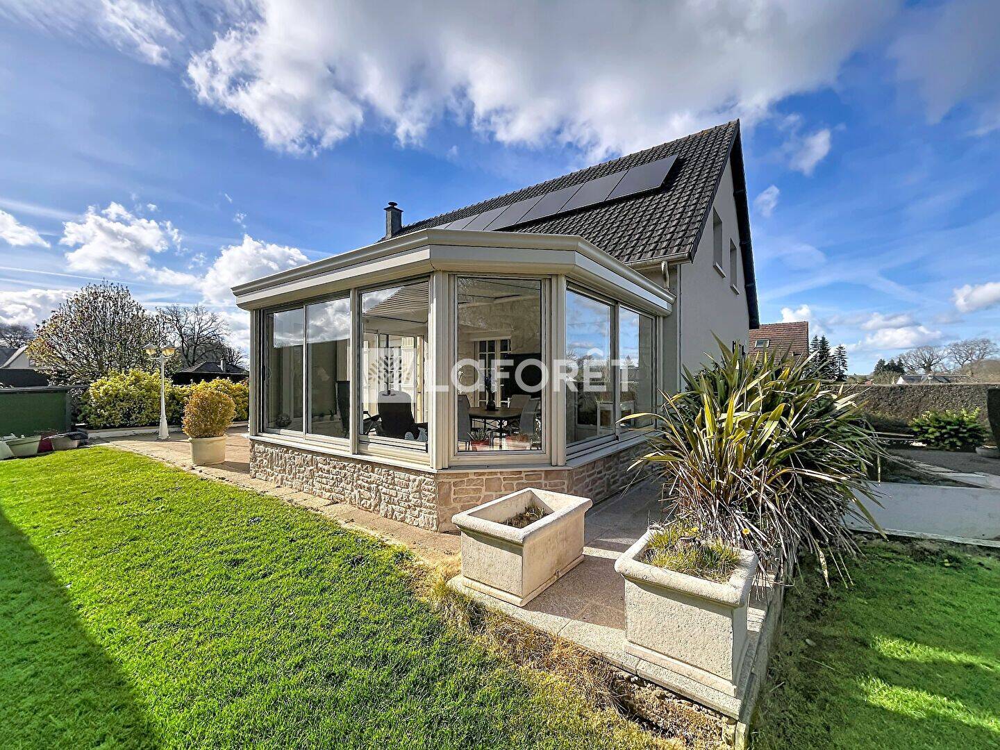 Maison 6 pièces 163 m² · à Saint-Georges-des-Groseillers · 163 m² · 265 600 €