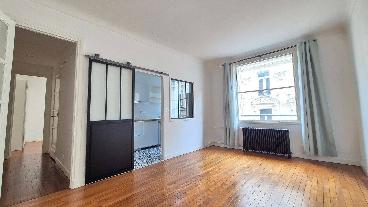 Appartement 2 pièces 51 m² · à Paris 2ème Arrondissement · 51,3 m² · 680 000 €