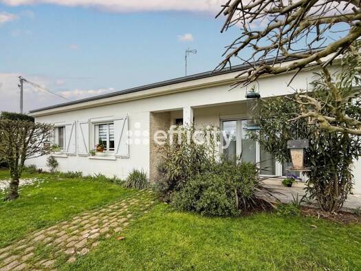 Maison de plain-pied à vendre 279 000 € 4 pièces 3 chambres 104 m² 478 m² de terrain Rabière Joué-lès-Tours 37300