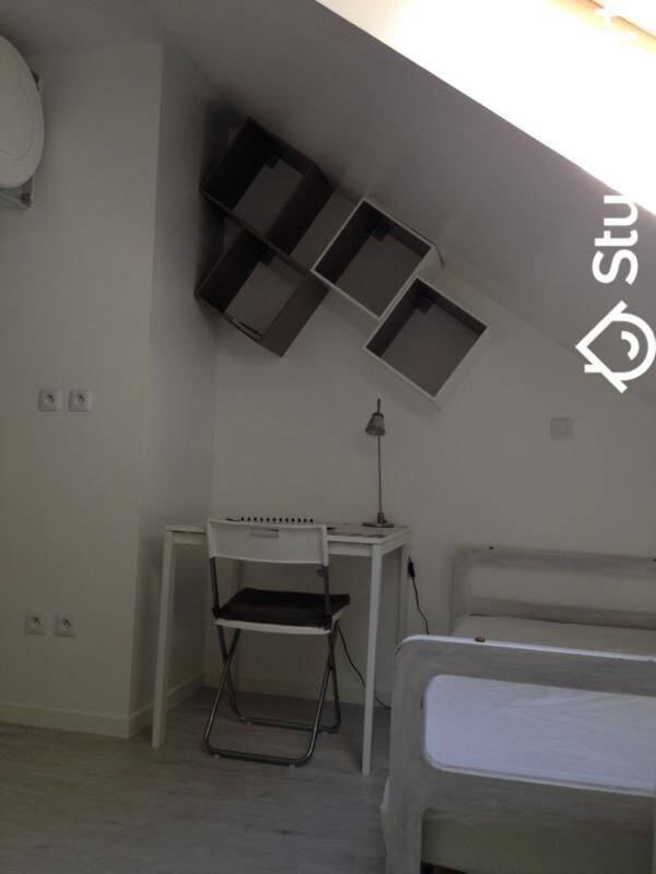 Appartement 1 pièce 12 m² · à Jouy-en-Josas · 12 m² · 680 €
