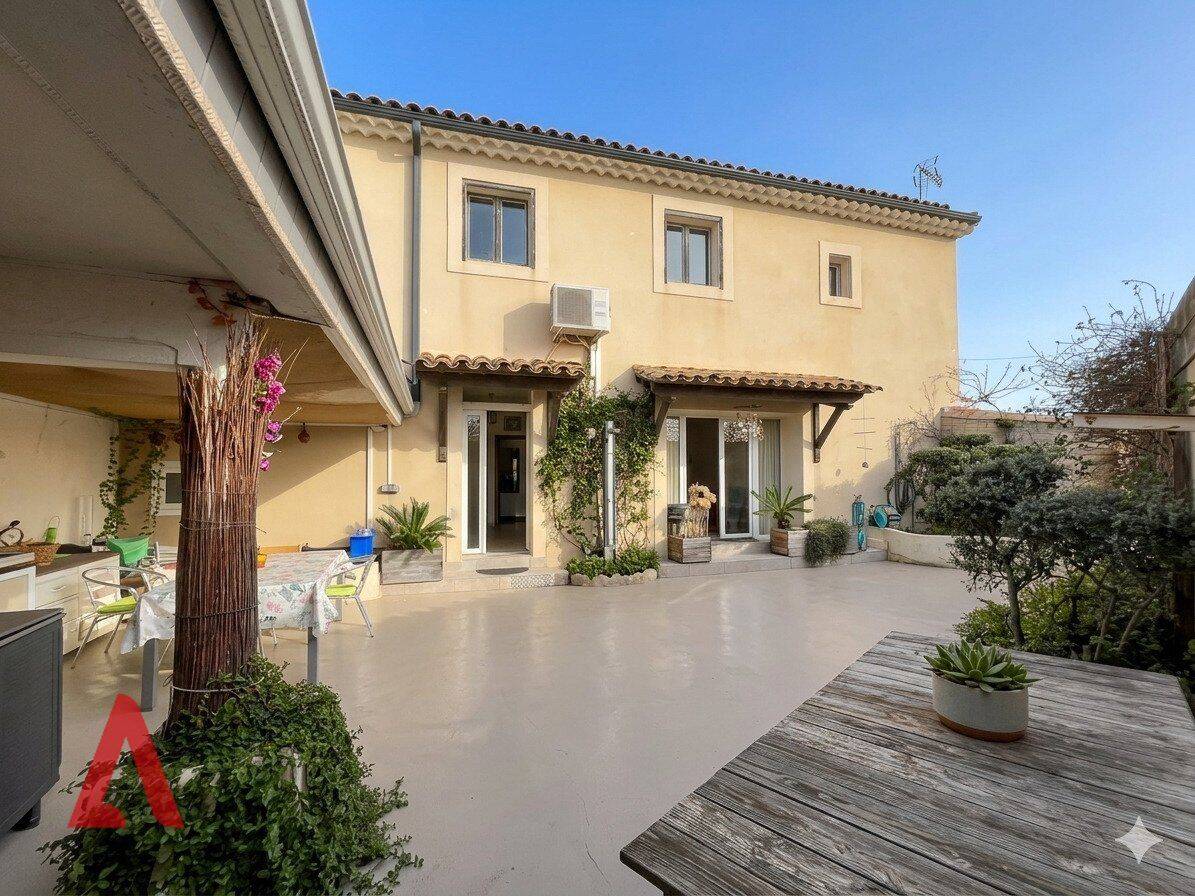 Maison 7 pièces 200 m² · à Roujan · 200 m² · 335 000 €