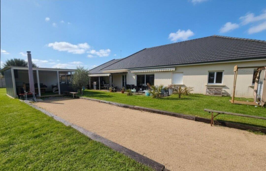 Maison 8 pièces 209 m² · à Pointre · 209 m² · 350 000 €