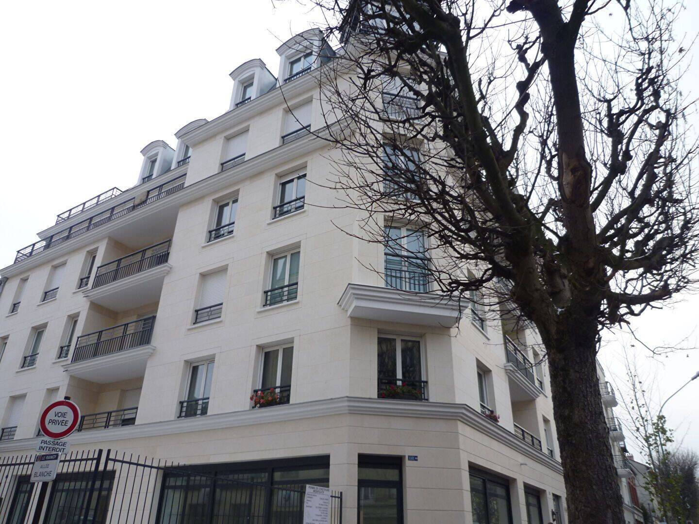 Appartement 2 pièces 47 m² · à Le Raincy · 47,3 m² · 911 €