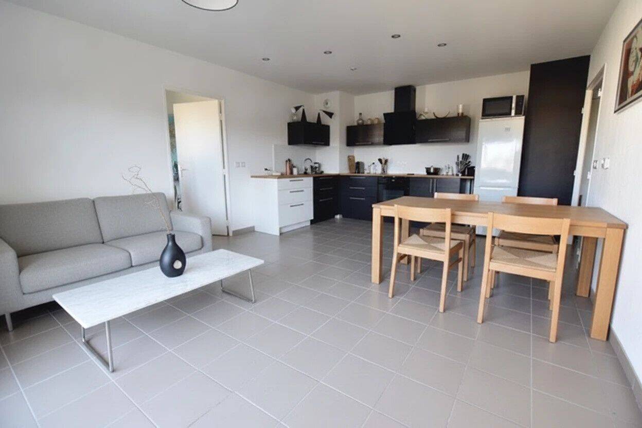 Appartement 3 pièces 57 m² · à Marseille 15ème Arrondissement · 57,1 m² · 126 000 €