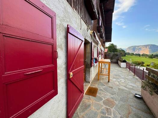 Maison à vendre 350 000 € 7 pièces 5 chambres 150 m² 430 m² de terrain Nord Marignier 74970