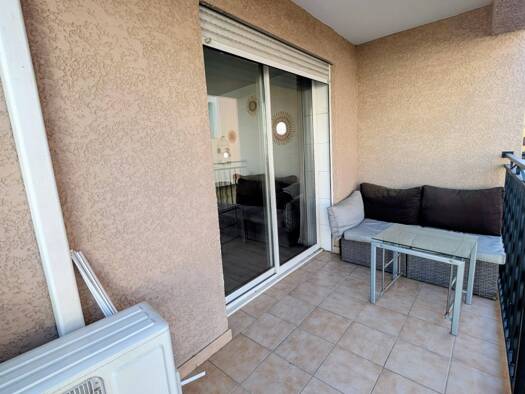 Appartement à vendre 187 000 € 3 pièces 2 chambres 77 m² Étage 1/4 Centre Ville Saint-Laurent-de-la-Salanque 66250