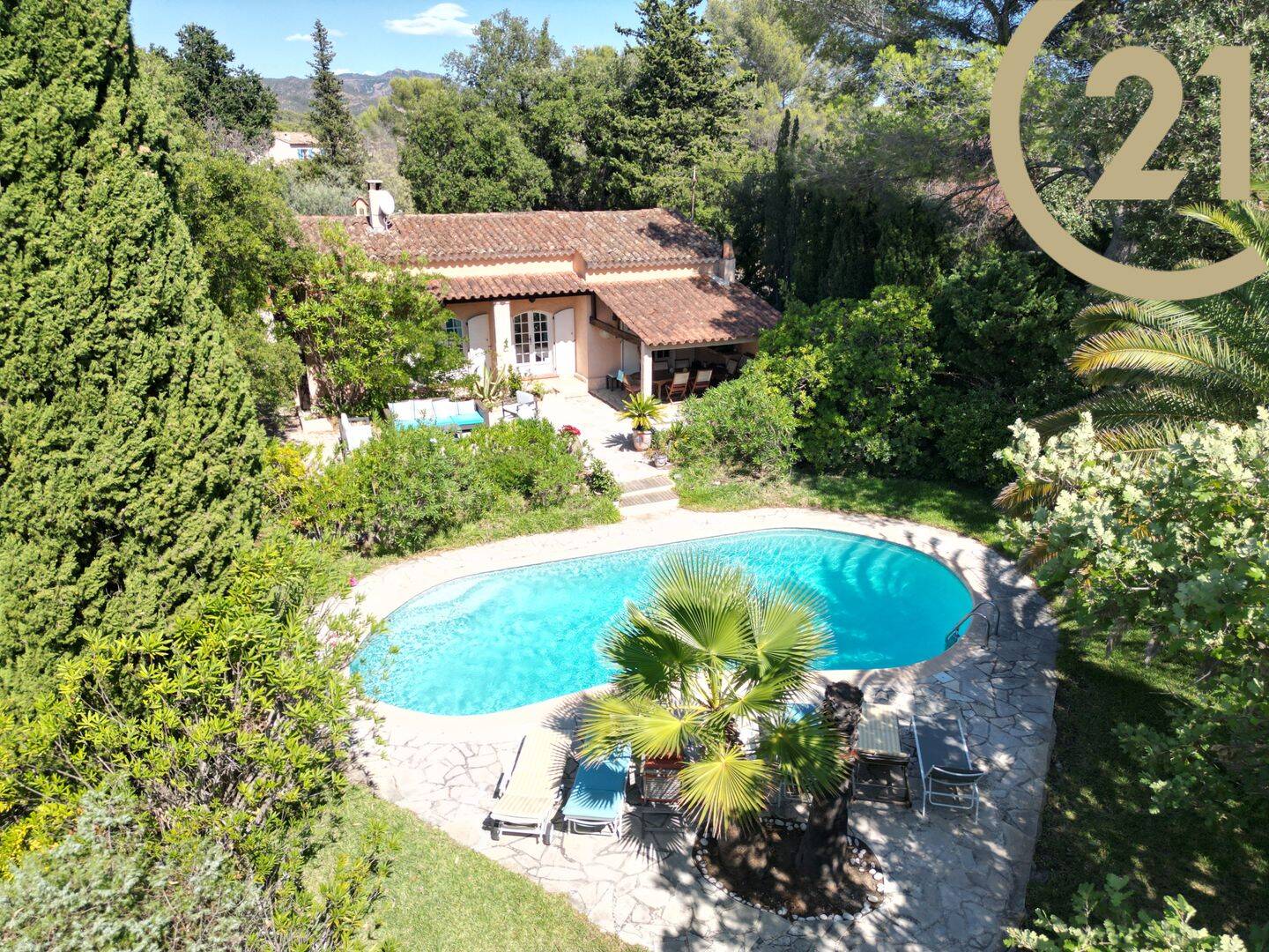 Maison 7 pièces 150 m² · à Fréjus · 150 m² · 1 150 000 €