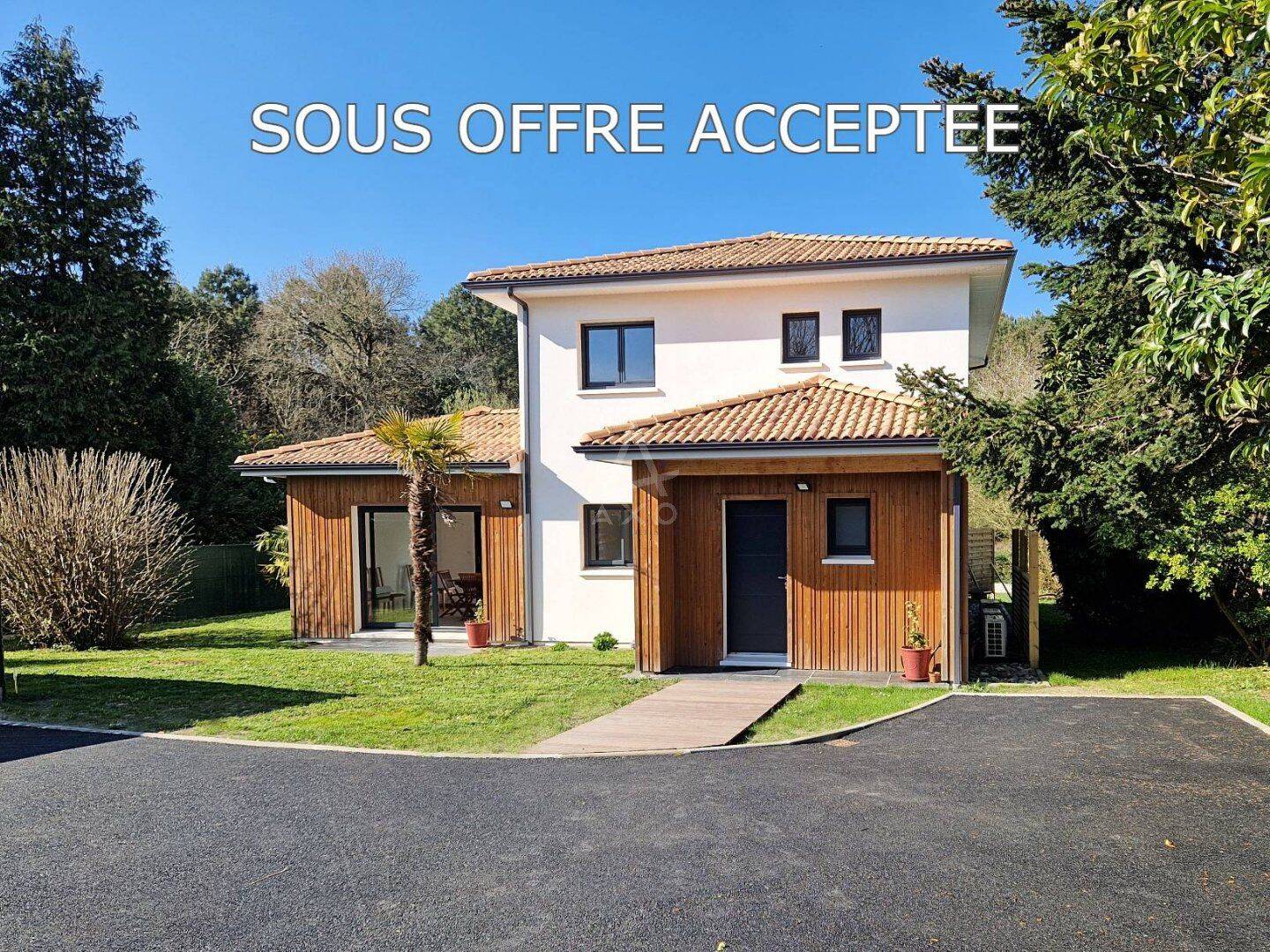 Maison 5 pièces 128 m² · à Bénesse-Maremne · 128 m² · 590 000 €