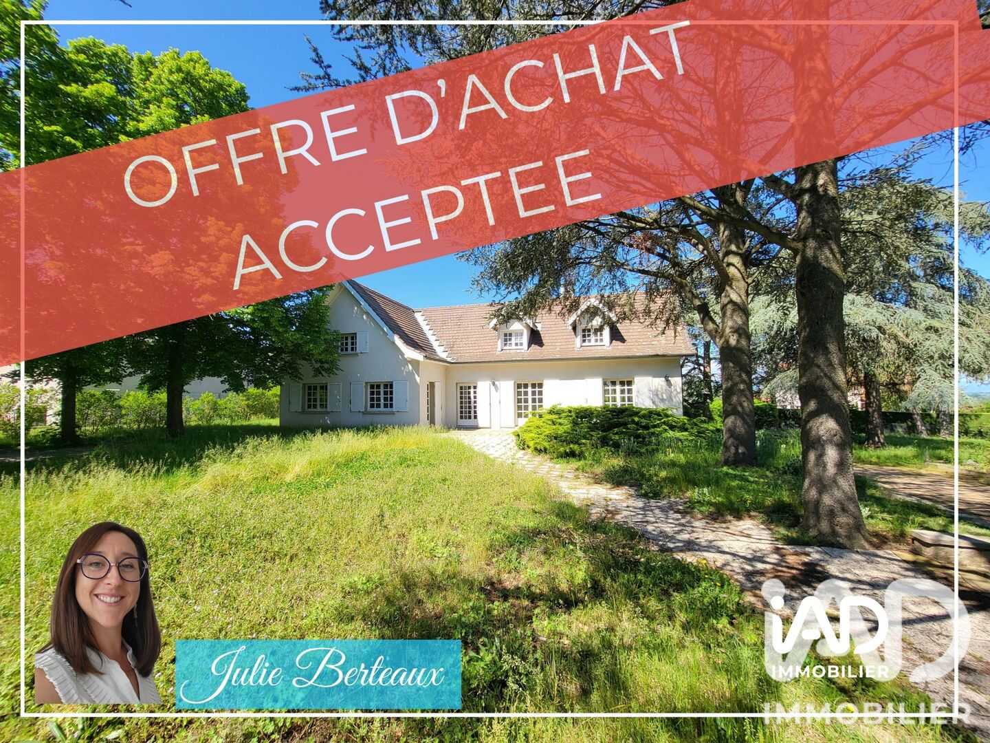 Maison 9 pièces 250 m² · à Saint-Just-Saint-Rambert · 250 m² · 349 000 €