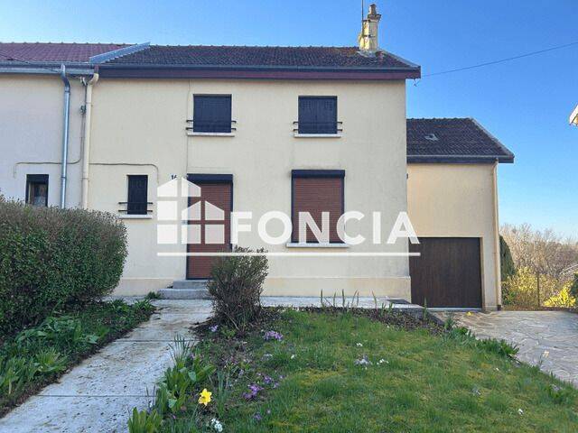 Maison 4 pièces 105 m² · à Charleville-Mézières · 104,7 m² · 850 €