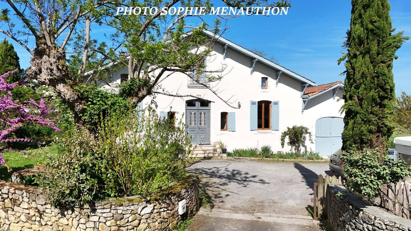 Maison 9 pièces 250 m² · à Dax · 250 m² · 549 000 €