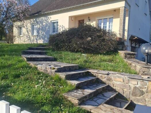 Maison à vendre 336 000 € 6 pièces 5 chambres 160 m² 3 400 m² de terrain Achères 18250