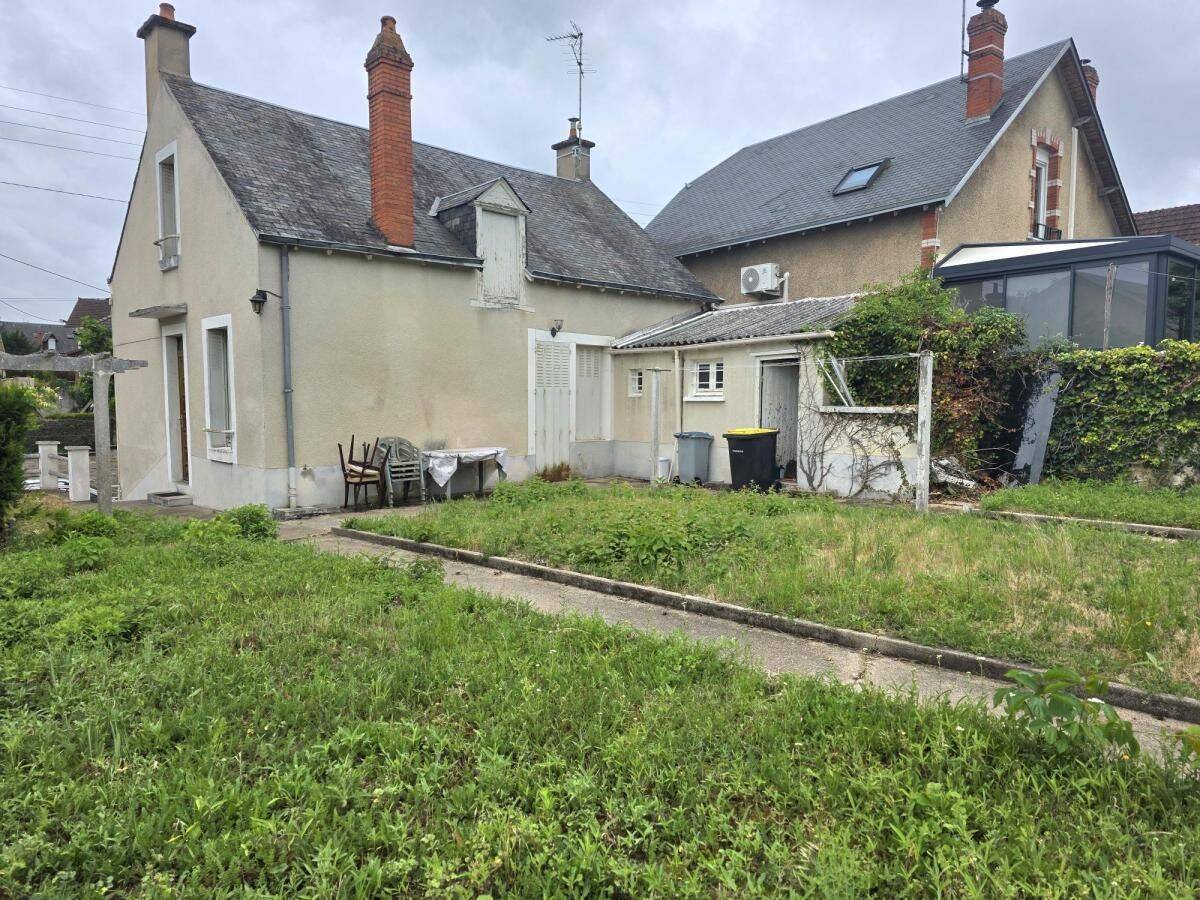 Maison 5 pièces 81 m² · à Vierzon · 81 m² · 57 800 €