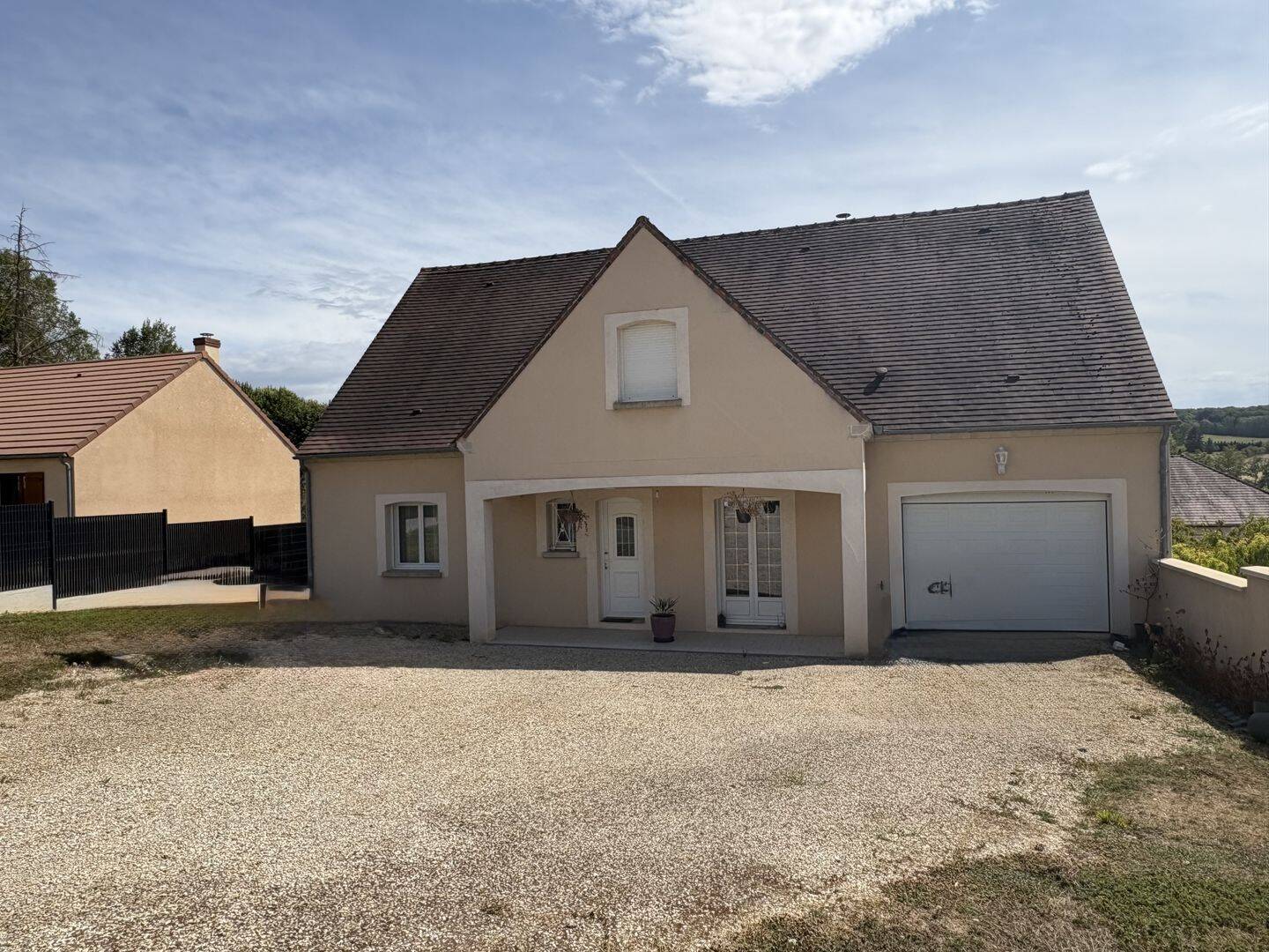 Maison 5 pièces 120 m² · à Fontaine-la-Gaillarde · 120 m² · 238 500 €