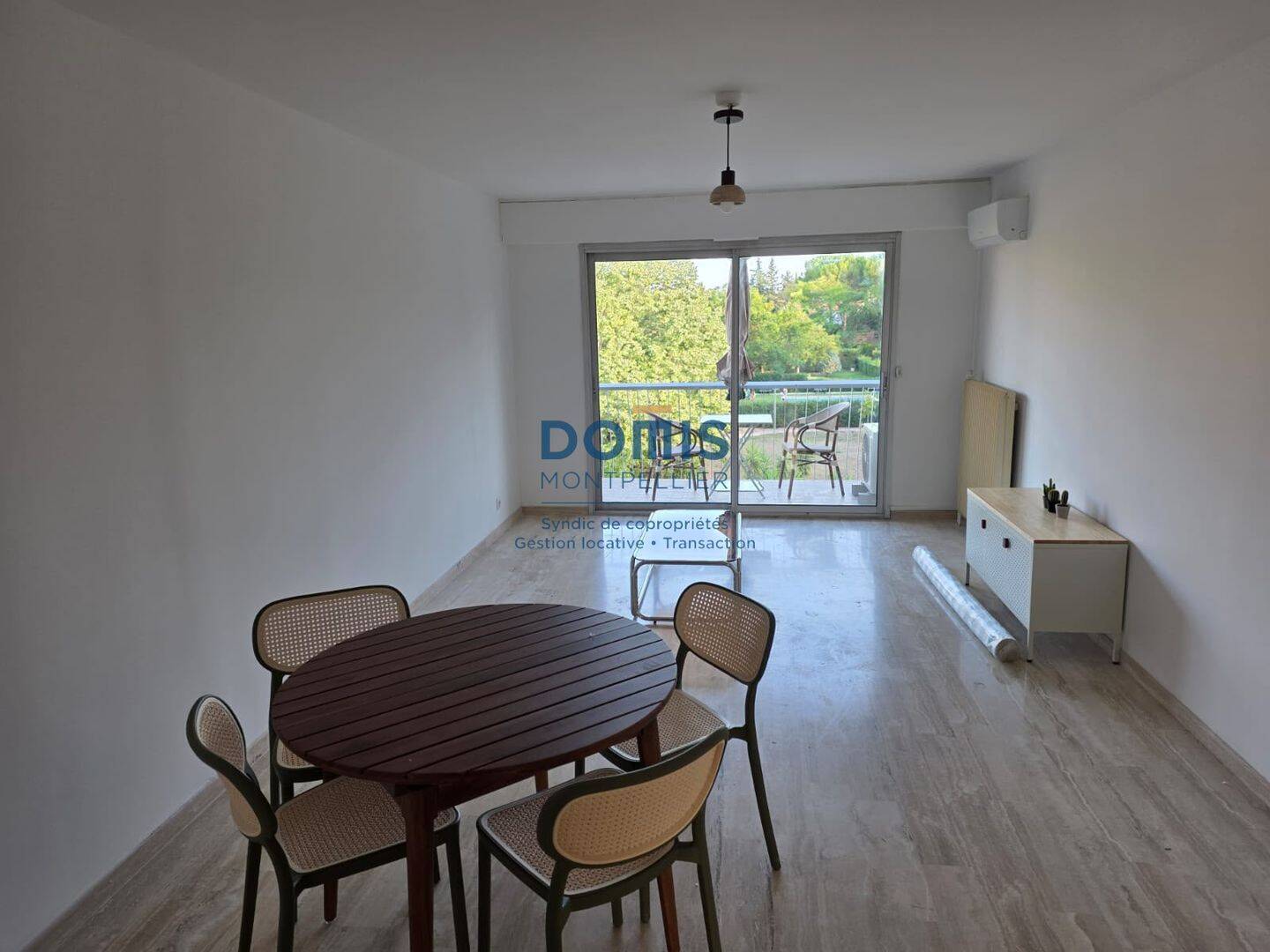 Coup de coeur - appartement 4 chambres meublé haut de gamme - ré — 2