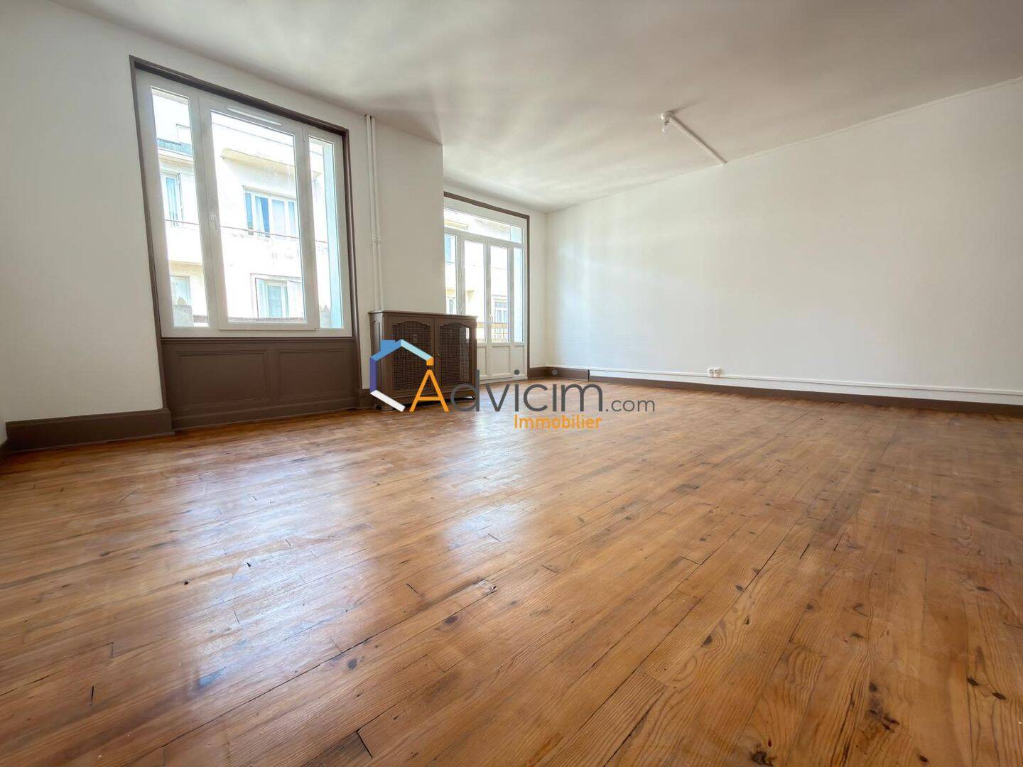 Appartement 3 pièces 75 m² · à Saint-Étienne · 75 m² · 99 000 €