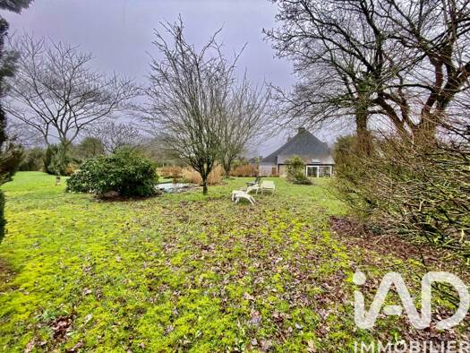 Maison à vendre 235 000 € 8 pièces 5 chambres 147 m² 11 555 m² de terrain Cruguel 56420