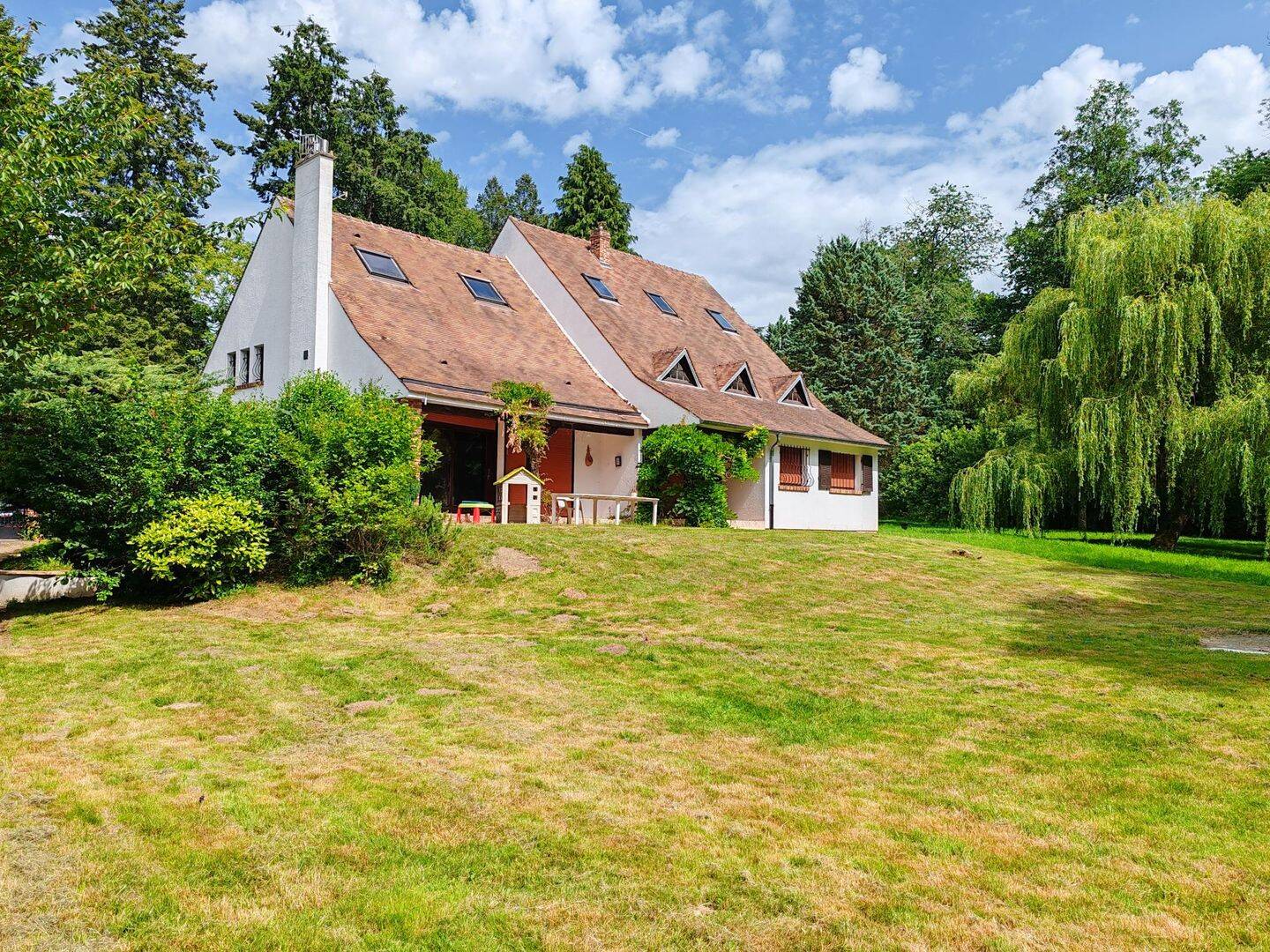 Maison 9 pièces 295 m² · à Villers-Cotterêts · 295 m² · 397 000 €