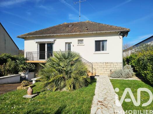 Maison à vendre 221 000 € 4 pièces 4 chambres 87 m² Varennes-sur-Seine 77130