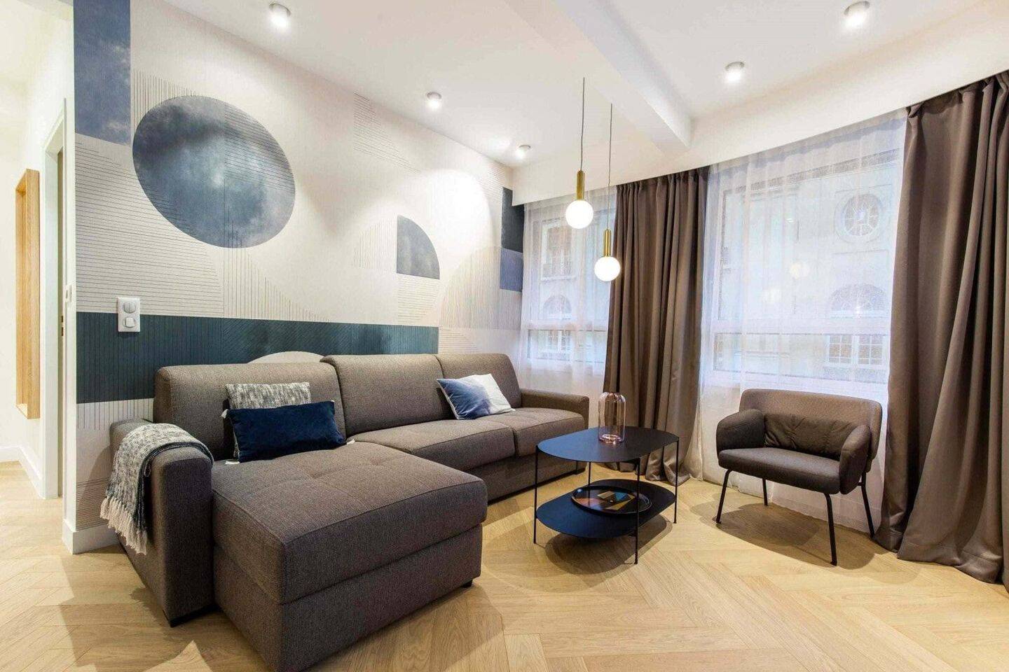 Appartement 3 pièces 81 m² · à Paris 16ème Arrondissement · 81 m² · 6 500 €