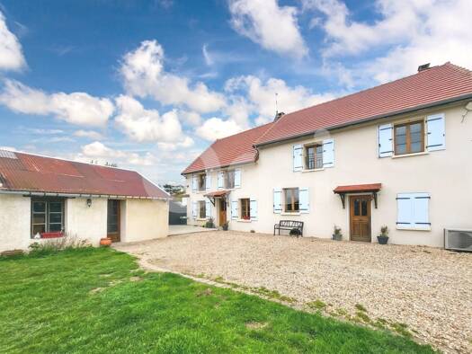 Maison à vendre 437 000 € 5 pièces 4 chambres 164 m² 680 m² de terrain Le Plessis-l'Évêque 77165