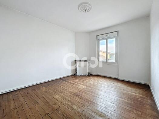 Duplex à vendre 129 000 € 4 pièces 4 chambres 108,7 m² RDC Saint Georges Périgueux 24000