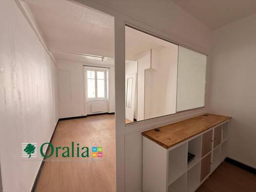 Appartement à louer 500 € 2 pièces 1 chambre 45,1 m² 1er étage Centre Tarare 69170