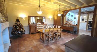 Mas à vendre 335 000 € 7 pièces 3 chambres 195,7 m² 3 220 m² de terrain Mansigné 72510