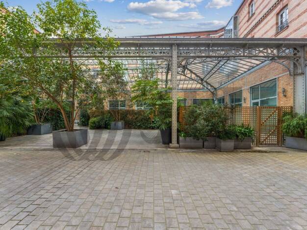 Espace bureau à vendre 5 000 000 € 167 m² de bureaux divisible jusqu'à 167 m² Triangle d'Or Paris 8ème 75008