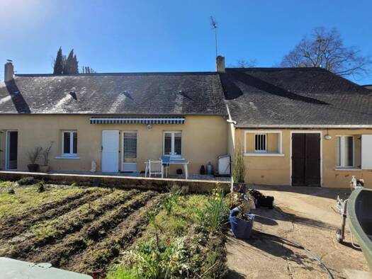 Maison à vendre 178 000 € 6 pièces 3 chambres 131 m² 487 m² de terrain Noyen-sur-Sarthe 72430