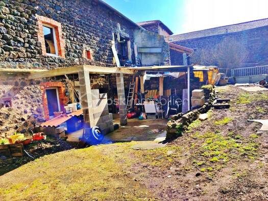 Maison à vendre 124 900 € 3 pièces 2 chambres 101 m² Costaros 43490