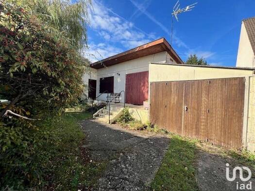 Maison de plain-pied à vendre 195 000 € 3 pièces 2 chambres 56 m² 448 m² de terrain Itteville 91760