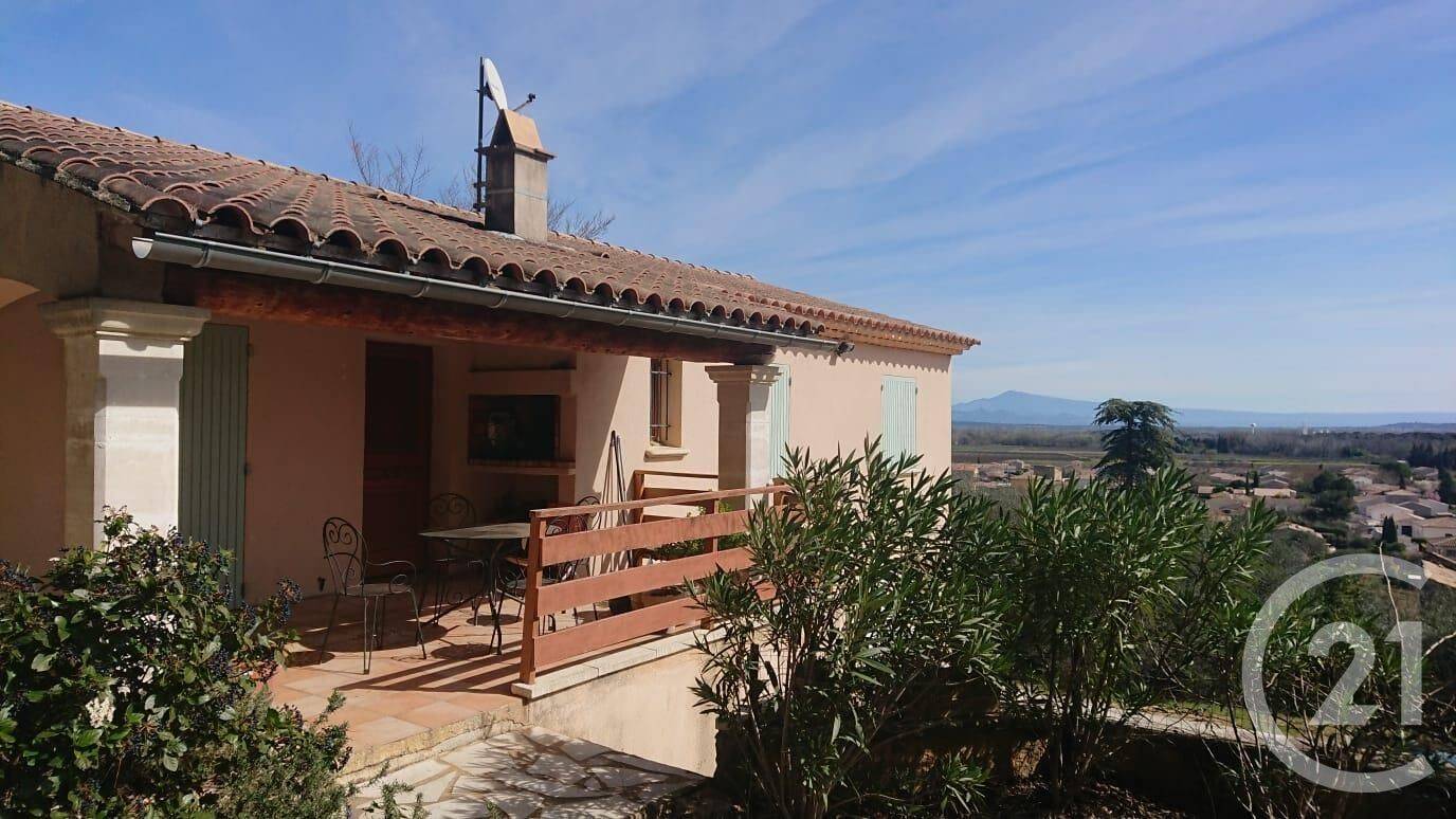 Maison 4 pièces 100 m² · à Laudun-l'Ardoise · 100 m² · 1 350 €/mois