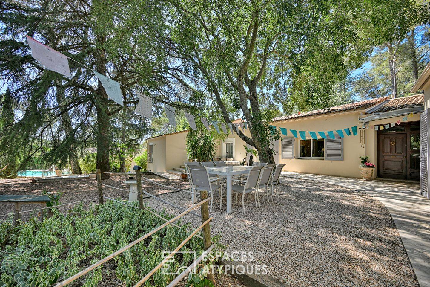 Maison 8 pièces 267 m² · à Nîmes · 267 m² · 1 195 000 €