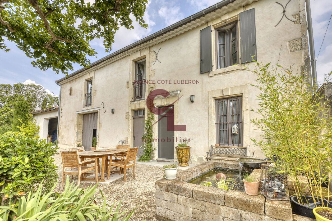 Maison 7 pièces 160 m² · à Châteaurenard · 160 m² · 590 000 €