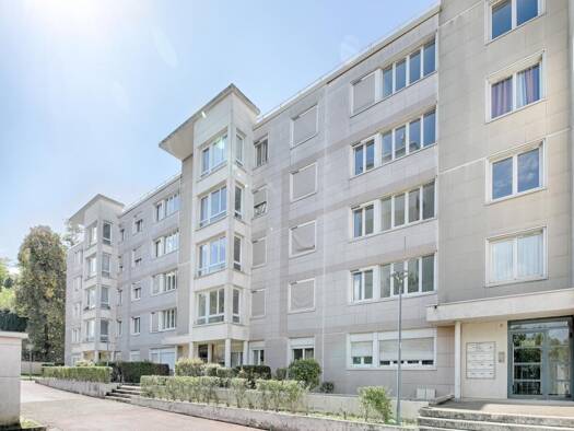 Appartement à louer 1 555 € 5 pièces 4 chambres 79 m² 1er étage Hauts Fossés-Esslières-Sorières Le Kremlin-Bicêtre 94270