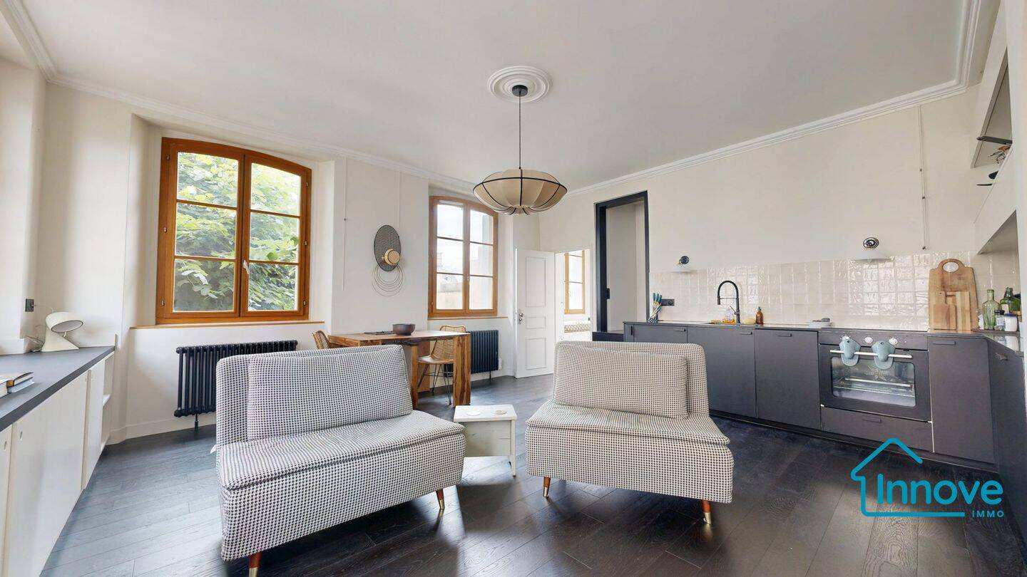 Appartement 4 pièces 81 m² · à Versailles · 81,1 m² · 2 620 €