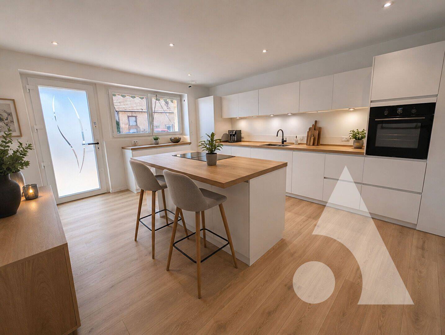 Appartement 4 pièces 121 m² · à Foucherans · 121 m² · 245 000 €