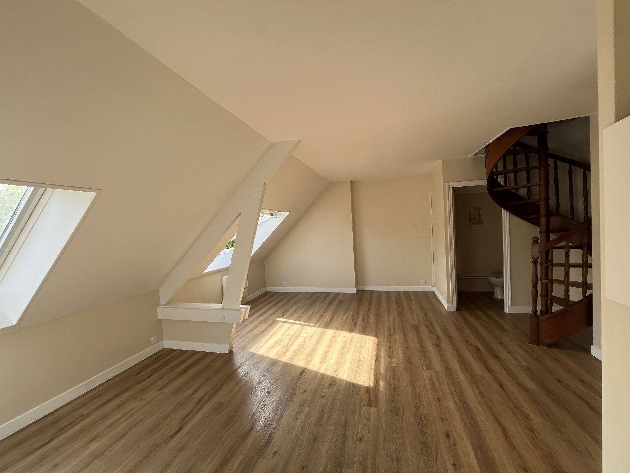 Appartement 3 pièces 55 m² · à Sainte-Geneviève-des-Bois · 55 m² · 950 €/mois