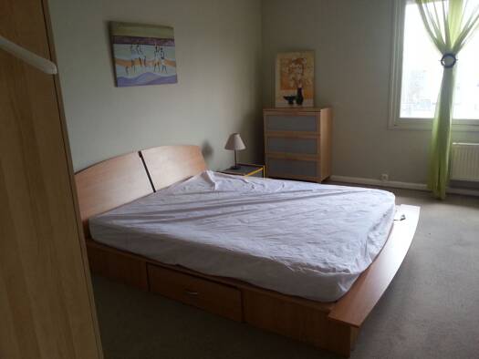 Appartement à louer 340 € 1 pièce 20 m² Étage -4/3 disponible dès maintenant Centre Ville Boulogne-sur-Mer 62200