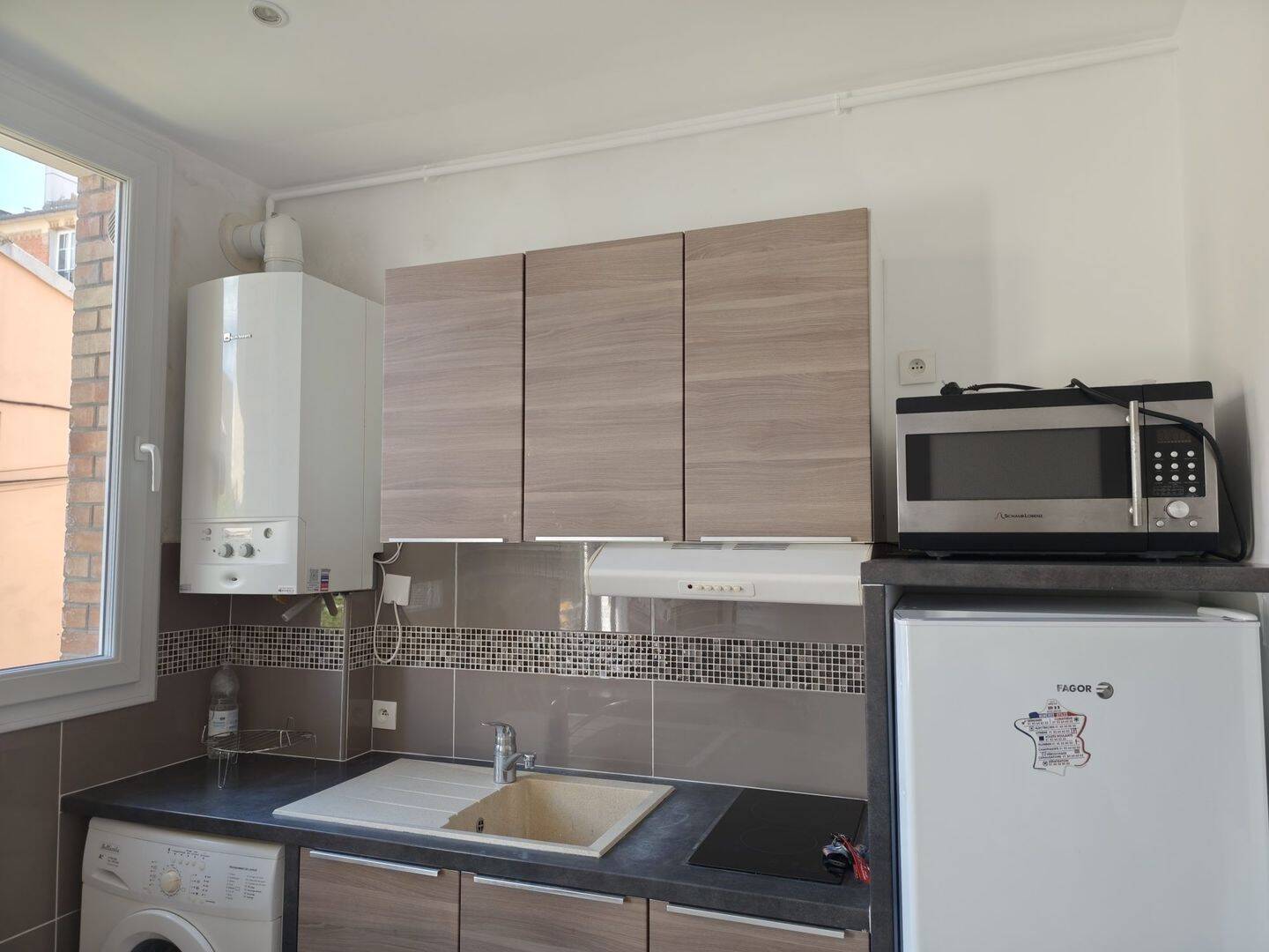 Appartement 2 pièces 28 m² · à Bois-Colombes · 27,9 m² · 950 €/mois