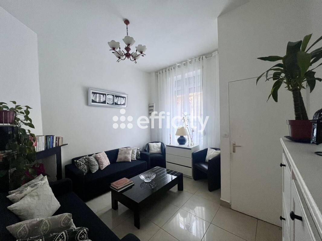 Maison 6 pièces 102 m² · à Roubaix · 102 m² · 110 000 €