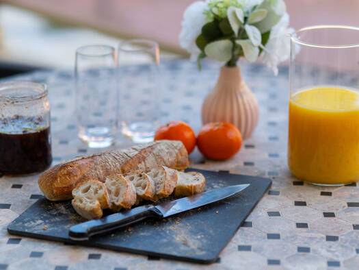 Appartement à louer 1 500 € 1 pièce 34 m² Étage 1/2 disponible dès maintenant Marina Villeneuve-Loubet 06270