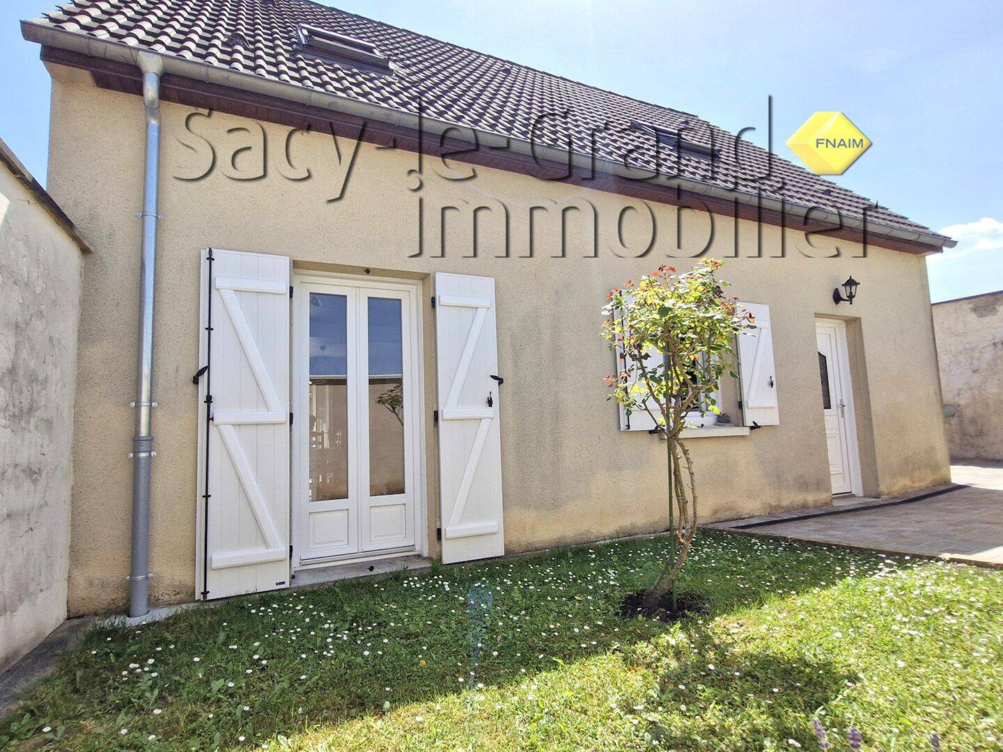 Maison 5 pièces 95 m² · à Sacy-le-Grand · 95 m² · 229 900 €