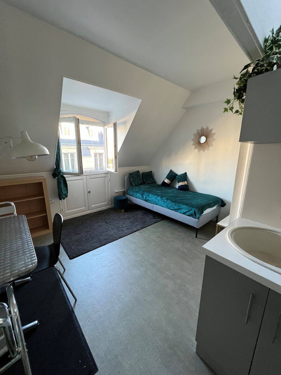 Appartement 1 pièce 22 m² · à Paris 7ème Arrondissement · 22 m² · 1 189 €