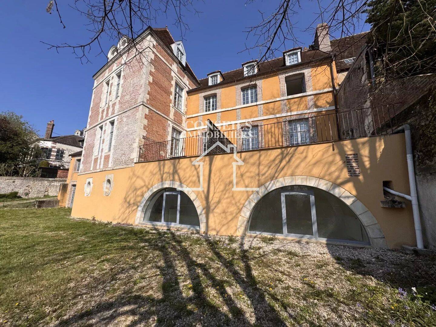 Appartement 4 pièces 120 m² · à Joigny · 120 m² · 206 000 €
