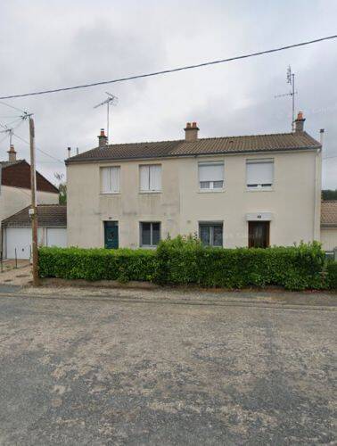 Maison 4 pièces 80 m² · à Bruère-Allichamps · 80 m² · 508 €/mois