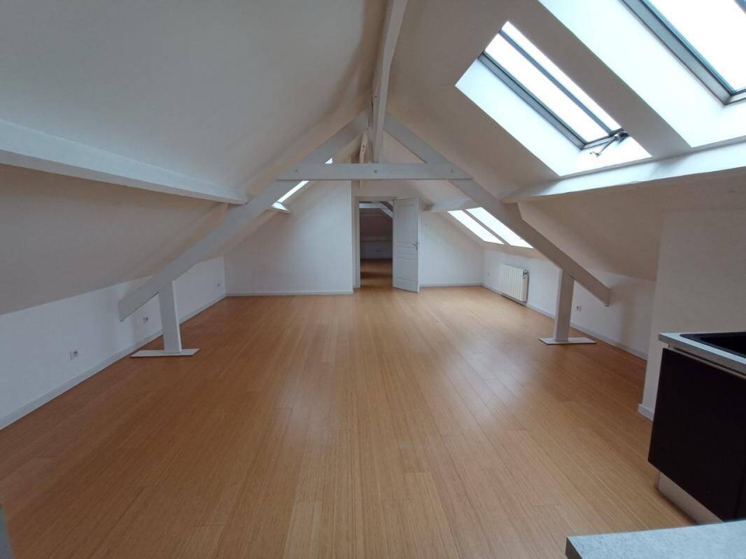 Appartement 2 pièces 43 m² · à Lille · 43 m² · 815 €