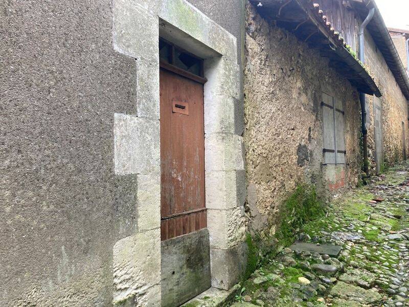 Maison 5 pièces 140 m² · à Vic-Fezensac · 140 m² · 40 000 €